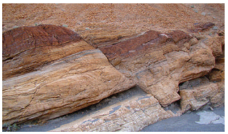 صدع عادي صدع عادي